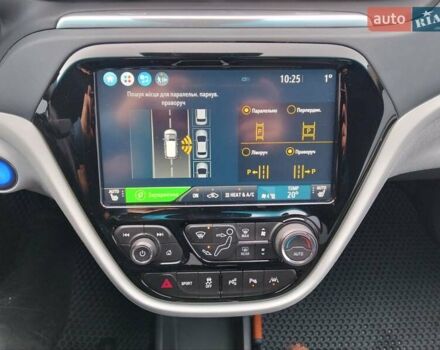 Синий Опель Ampera-e, объемом двигателя 0 л и пробегом 99 тыс. км за 16500 $, фото 32 на Automoto.ua