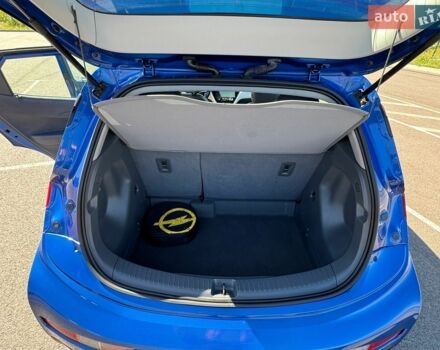 Синий Опель Ampera-e, объемом двигателя 0 л и пробегом 79 тыс. км за 14999 $, фото 14 на Automoto.ua