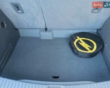 Синий Опель Ampera-e, объемом двигателя 0 л и пробегом 163 тыс. км за 14250 $, фото 47 на Automoto.ua