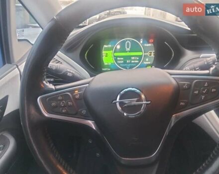 Синий Опель Ampera-e, объемом двигателя 0 л и пробегом 146 тыс. км за 15400 $, фото 3 на Automoto.ua
