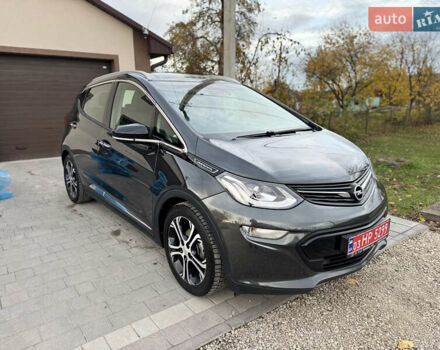 Синий Опель Ampera-e, объемом двигателя 0 л и пробегом 72 тыс. км за 15870 $, фото 1 на Automoto.ua