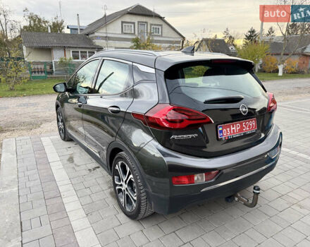 Синий Опель Ampera-e, объемом двигателя 0 л и пробегом 72 тыс. км за 15870 $, фото 4 на Automoto.ua
