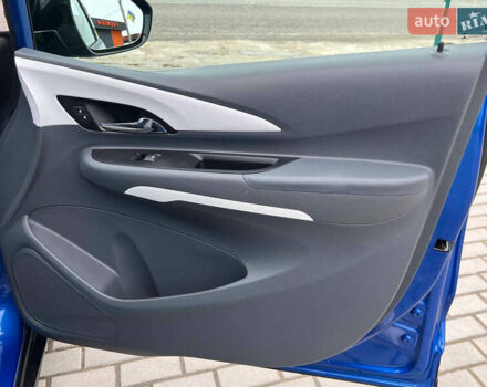 Синий Опель Ampera-e, объемом двигателя 0 л и пробегом 137 тыс. км за 15500 $, фото 28 на Automoto.ua