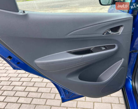 Синий Опель Ampera-e, объемом двигателя 0 л и пробегом 137 тыс. км за 15500 $, фото 22 на Automoto.ua
