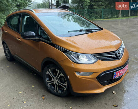 Оранжевый Опель Ampera-e, объемом двигателя 0 л и пробегом 137 тыс. км за 14499 $, фото 2 на Automoto.ua