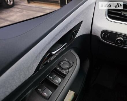 Оранжевый Опель Ampera-e, объемом двигателя 0 л и пробегом 145 тыс. км за 15000 $, фото 24 на Automoto.ua