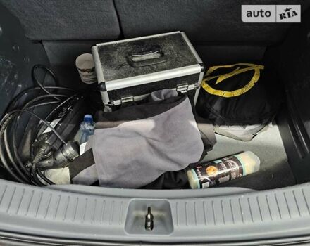 Оранжевый Опель Ampera-e, объемом двигателя 0 л и пробегом 145 тыс. км за 15000 $, фото 47 на Automoto.ua