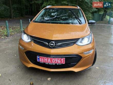 Оранжевый Опель Ampera-e, объемом двигателя 0 л и пробегом 137 тыс. км за 14499 $, фото 1 на Automoto.ua