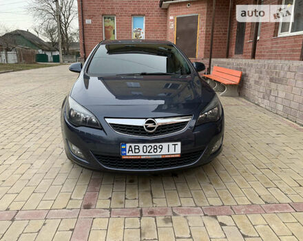 Опель Astra Sports Tourer, об'ємом двигуна 1.9 л та пробігом 276 тис. км за 8100 $, фото 8 на Automoto.ua