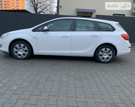 Опель Astra Sports Tourer, объемом двигателя 1.7 л и пробегом 214 тыс. км за 7700 $, фото 2 на Automoto.ua