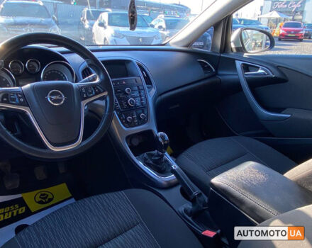 Серый Опель Astra Sports Tourer, объемом двигателя 1.3 л и пробегом 224 тыс. км за 7200 $, фото 12 на Automoto.ua