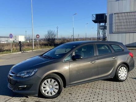 Опель Astra Sports Tourer 2014 в Хусте на Automoto.ua Серый Опель Astra Sports Tourer, объемом двигателя 1.7 л и пробегом 264 тыс. км за 7900 $, фото 1 на Automoto.ua