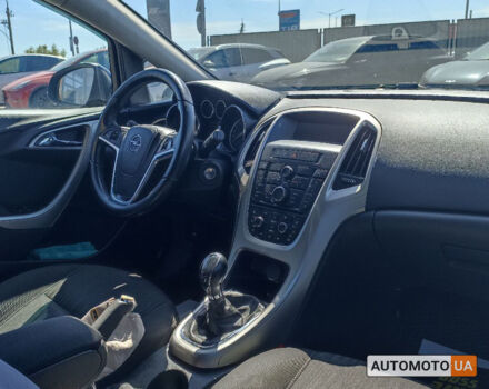 Синий Опель Astra Sports Tourer, объемом двигателя 1.7 л и пробегом 222 тыс. км за 7300 $, фото 18 на Automoto.ua