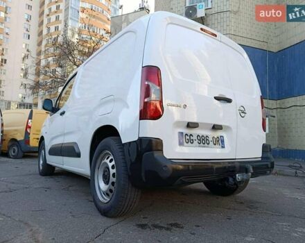Белый Опель Combo-e, объемом двигателя 0 л и пробегом 56 тыс. км за 18900 $, фото 16 на Automoto.ua