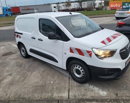 Белый Опель Combo-e, объемом двигателя 1.5 л и пробегом 167 тыс. км за 9340 $, фото 1 на Automoto.ua