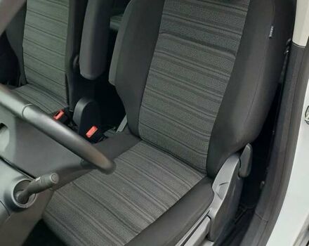 Білий Опель Combo-e, об'ємом двигуна 0 л та пробігом 26 тис. км за 19000 $, фото 14 на Automoto.ua