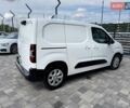 Белый Опель Combo-e, объемом двигателя 0 л и пробегом 38 тыс. км за 18900 $, фото 2 на Automoto.ua