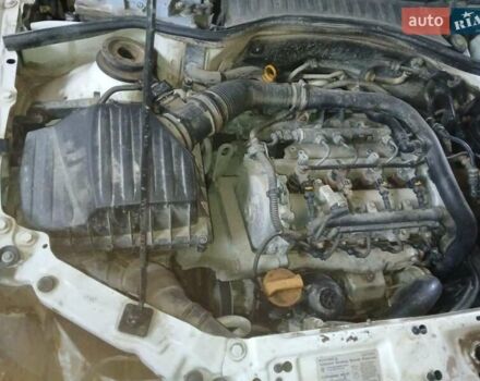 Белый Опель Combo-e, объемом двигателя 1.3 л и пробегом 250 тыс. км за 1500 $, фото 2 на Automoto.ua