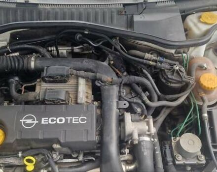 Білий Опель Combo-e, об'ємом двигуна 1.7 л та пробігом 164 тис. км за 3950 $, фото 9 на Automoto.ua