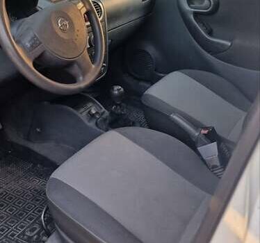 Білий Опель Combo-e, об'ємом двигуна 1.7 л та пробігом 164 тис. км за 3950 $, фото 4 на Automoto.ua