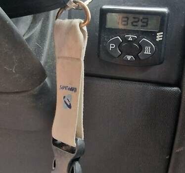 Білий Опель Combo-e, об'ємом двигуна 1.7 л та пробігом 164 тис. км за 3950 $, фото 8 на Automoto.ua