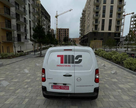 Белый Опель Combo-e, объемом двигателя 0 л и пробегом 17 тыс. км за 18700 $, фото 6 на Automoto.ua