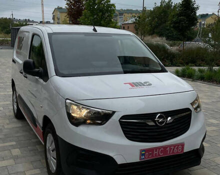 Белый Опель Combo-e, объемом двигателя 0 л и пробегом 17 тыс. км за 18700 $, фото 9 на Automoto.ua