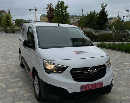 Белый Опель Combo-e, объемом двигателя 0 л и пробегом 17 тыс. км за 18700 $, фото 8 на Automoto.ua