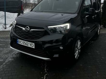 Чорний Опель Combo-e, об'ємом двигуна 0 л та пробігом 58 тис. км за 20500 $, фото 1 на Automoto.ua
