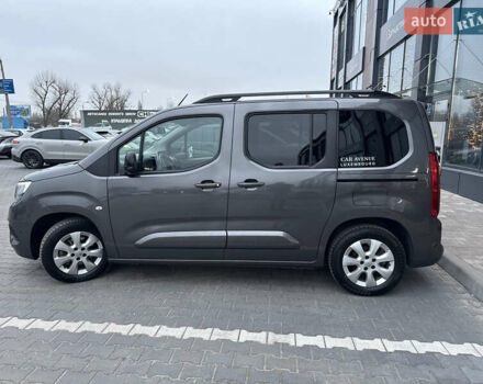 Серый Опель Combo-e, объемом двигателя 0 л и пробегом 49 тыс. км за 22000 $, фото 8 на Automoto.ua