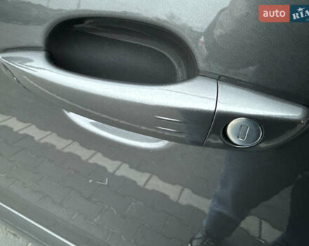 Серый Опель Combo-e, объемом двигателя 0 л и пробегом 49 тыс. км за 22000 $, фото 10 на Automoto.ua