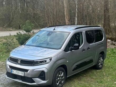 Серый Опель Combo-e, объемом двигателя 0 л и пробегом 1 тыс. км за 24900 $, фото 1 на Automoto.ua