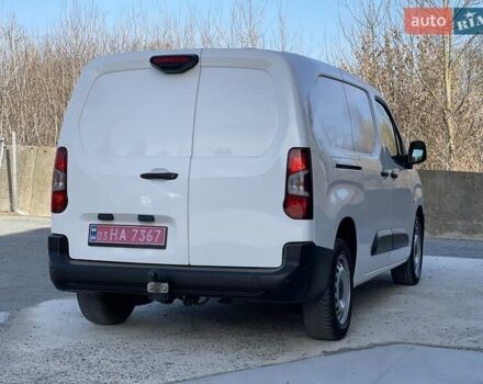 Белый Опель Combo Cargo, объемом двигателя 1.5 л и пробегом 146 тыс. км за 12500 $, фото 6 на Automoto.ua