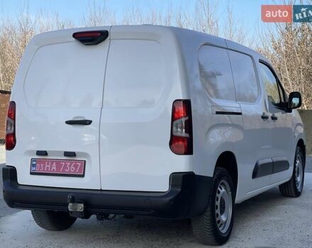 Белый Опель Combo Cargo, объемом двигателя 1.5 л и пробегом 146 тыс. км за 12500 $, фото 4 на Automoto.ua