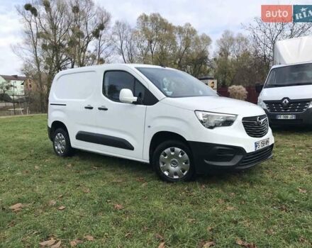 Белый Опель Combo Cargo, объемом двигателя 1.5 л и пробегом 185 тыс. км за 11400 $, фото 10 на Automoto.ua