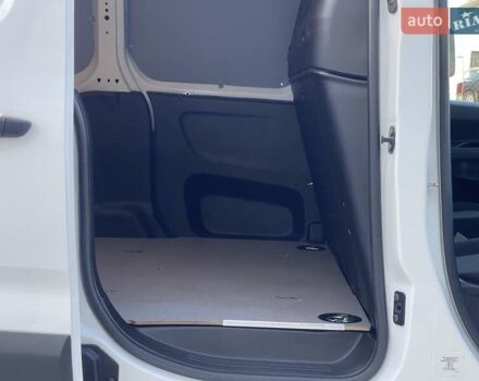 Белый Опель Combo Cargo, объемом двигателя 1.5 л и пробегом 146 тыс. км за 12500 $, фото 27 на Automoto.ua