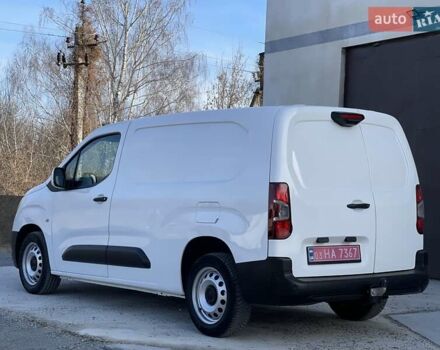 Белый Опель Combo Cargo, объемом двигателя 1.5 л и пробегом 146 тыс. км за 12500 $, фото 7 на Automoto.ua