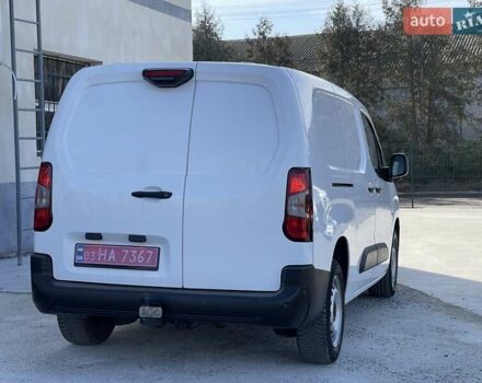 Белый Опель Combo Cargo, объемом двигателя 1.5 л и пробегом 146 тыс. км за 12500 $, фото 19 на Automoto.ua