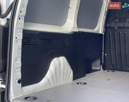 Белый Опель Combo Cargo, объемом двигателя 1.5 л и пробегом 146 тыс. км за 12500 $, фото 29 на Automoto.ua