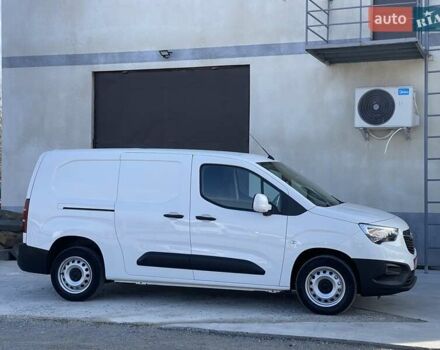 Белый Опель Combo Cargo, объемом двигателя 1.5 л и пробегом 146 тыс. км за 12500 $, фото 20 на Automoto.ua