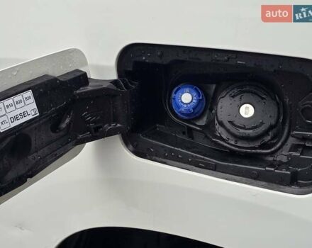 Белый Опель Combo Cargo, объемом двигателя 0 л и пробегом 93 тыс. км за 12450 $, фото 27 на Automoto.ua