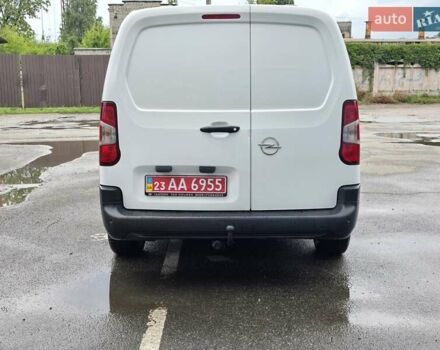 Белый Опель Combo Cargo, объемом двигателя 0 л и пробегом 93 тыс. км за 12450 $, фото 8 на Automoto.ua