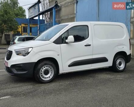 Білий Опель Combo Cargo, об'ємом двигуна 1.5 л та пробігом 79 тис. км за 11550 $, фото 2 на Automoto.ua
