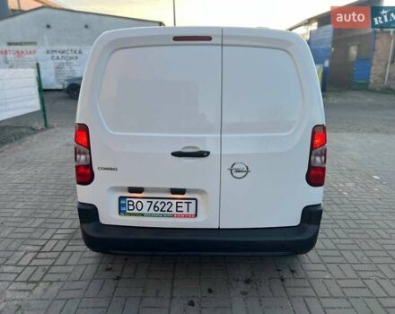 Белый Опель Combo Cargo, объемом двигателя 1.5 л и пробегом 126 тыс. км за 13300 $, фото 4 на Automoto.ua