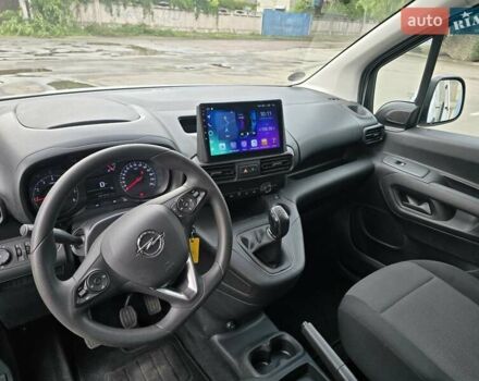 Білий Опель Combo Cargo, об'ємом двигуна 1.5 л та пробігом 79 тис. км за 11550 $, фото 21 на Automoto.ua