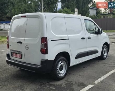Білий Опель Combo Cargo, об'ємом двигуна 1.5 л та пробігом 79 тис. км за 11550 $, фото 6 на Automoto.ua