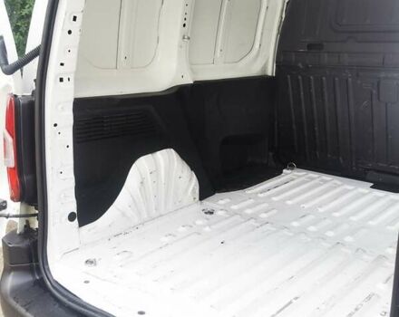 Білий Опель Combo Cargo, об'ємом двигуна 1.5 л та пробігом 79 тис. км за 8000 $, фото 9 на Automoto.ua