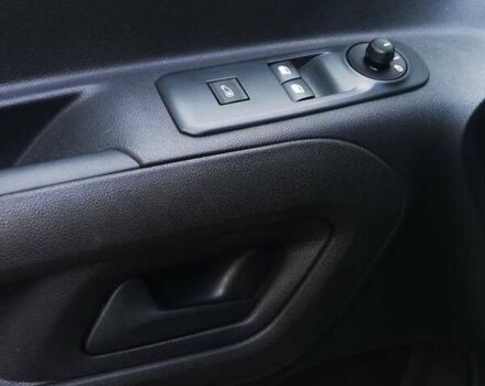 Білий Опель Combo Cargo, об'ємом двигуна 1.5 л та пробігом 79 тис. км за 8000 $, фото 17 на Automoto.ua