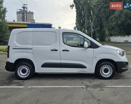 Білий Опель Combo Cargo, об'ємом двигуна 1.5 л та пробігом 79 тис. км за 11550 $, фото 7 на Automoto.ua