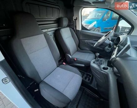 Белый Опель Combo Cargo, объемом двигателя 1.5 л и пробегом 126 тыс. км за 13300 $, фото 35 на Automoto.ua